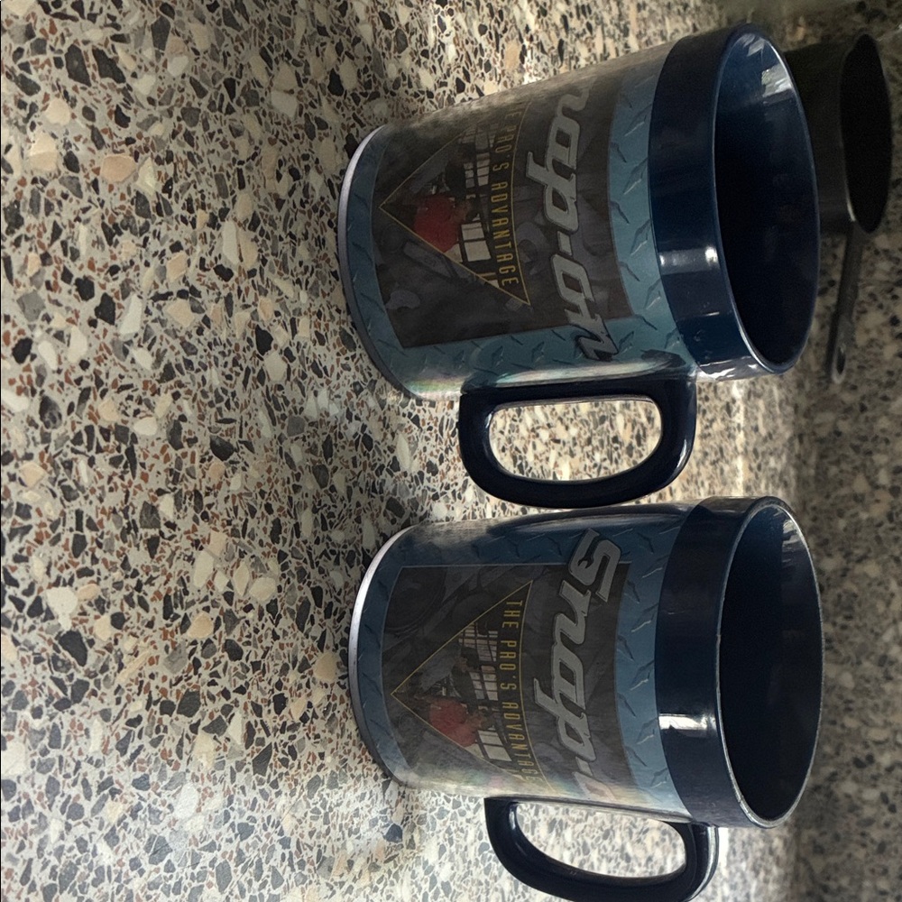 Snap-on Blue and Black Mugs set of 2